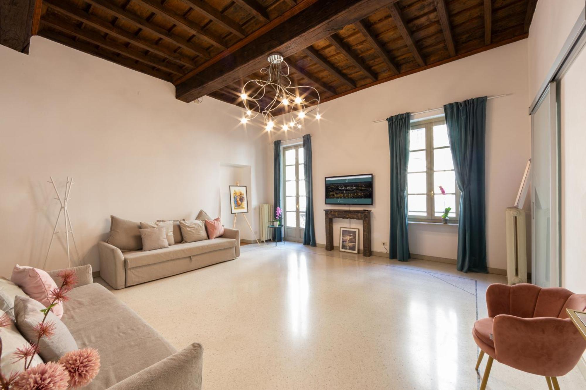 Cuore Al Centro By A Porter Apartment